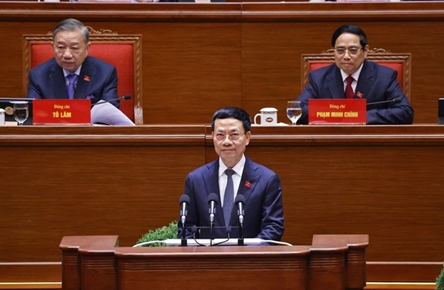 Trio of core drivers of new growth model highlighted at 14th National Party Congress